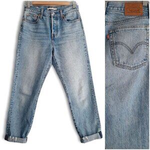 LEVI'S Wedgie High Rise Distressed Light Blue Wash Button Fly Jeans Sz 26